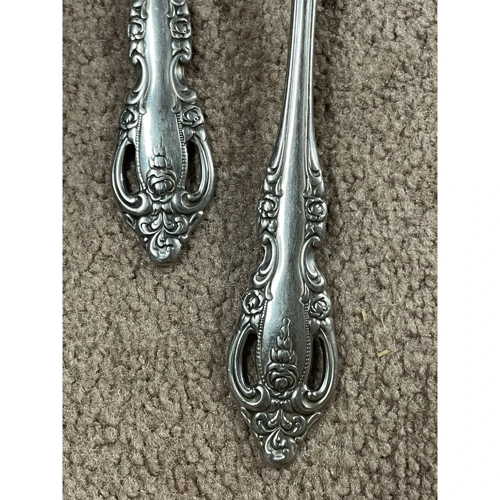 Vintage Oneida Community Stainless Rose design Brahms Set‎ of 2 Serving Spoons